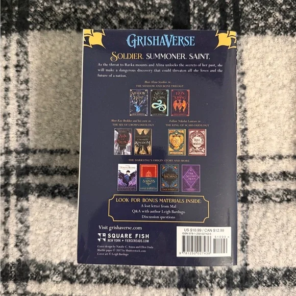Grishaverse Book Trilogy Set in Paperback by Leigh Bardugo - Picture 8 of 12